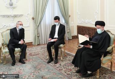 رئیسی: از استقلال‌خواهی و روحیه مقاومت مردم الجزایر حمایت می‌کنیم