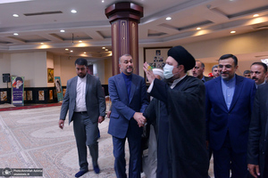 تجدید میثاق وزیر و معاونان وزارت امور خارجه با آرمان های حضرت امام خمینی (س)