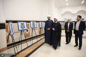 بازدید آیت الله نور مفید از نمایشگاه وکلای شرعی امام خمینی (س)