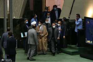 حاشیه و متن بررسی صلاحیت علیرضا رزم حسینی وزیر پیشنهادی صمت