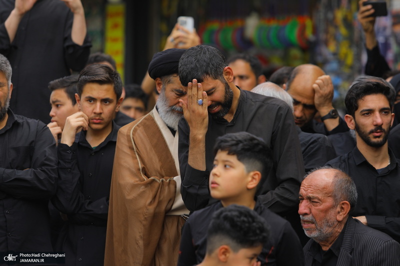 دسته عزای شهادت امام صادق(ع) با حضور آیت الله العظمی وحید خراسانی
