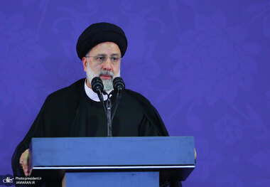 رئیسی: بیشترین سلامت اداری ما مرهون احساس مسئولیت نیروهای کارآمد، مخلص و حزب‌اللهی است