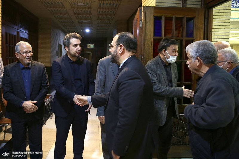 مراسم ختم مادر عیسی کلانتری با حضور چهره های سیاسی