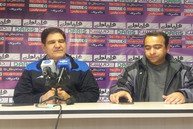 سرمربی ماشین سازی: نیم فصل اول را با پیروزی تمام می کنیم