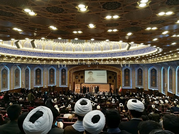 همایش بزرگ جوانان مقاومت در قم برگزار شد