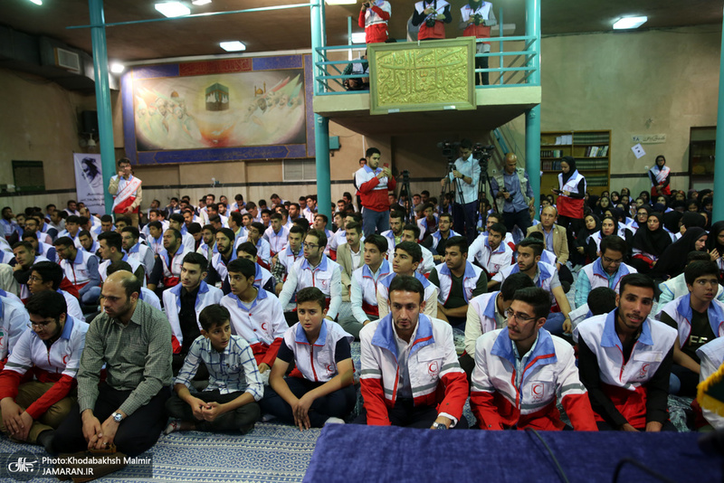 تجدیدمیثاق جوانان هلال احمر با آرمان های حضرت امام(س)