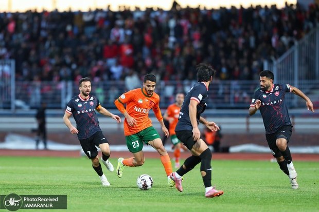 ماجرای سفر خانواده چند پرسپولیسی به اردوی قطر چه بود؟