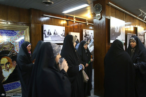 بازدید اقشار مختلف مردم از بیت امام خمینی در جماران