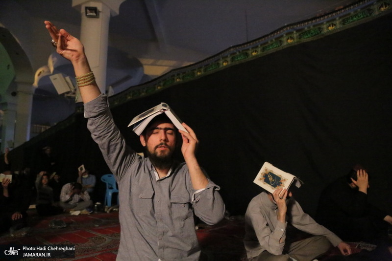 مراسم احیا شب بیست و سوم ماه مباررک رمضان در مصلای قدس قم