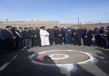 عملیات اجرایی ساخت مدرسه روستای سقانلیق ساوه آغاز شد