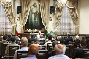 بزرگداشت امام خمینی در آتشکده