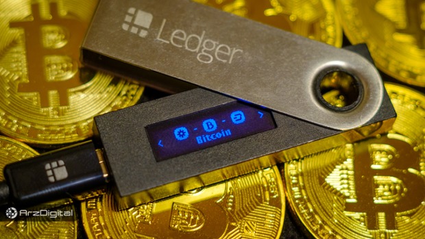 نقد و بررسی تخصصی کیف پول سخت افزاری لجر نانو اس (Ledger Nano S)