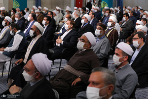 دیدار مسئولان نظام و میهمانان کنفرانس وحدت اسلامى‌ با رهبر معظم انقلاب