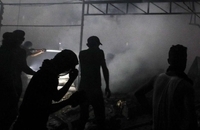 تصاویری از آتش‌سوزی چادرهای آوارگان در نتیجه حمله رژیم اسرائیل (5)