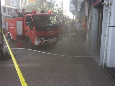 آتش سوزی مهمانپذیر خیابان پیروزی شیراز مهار شد