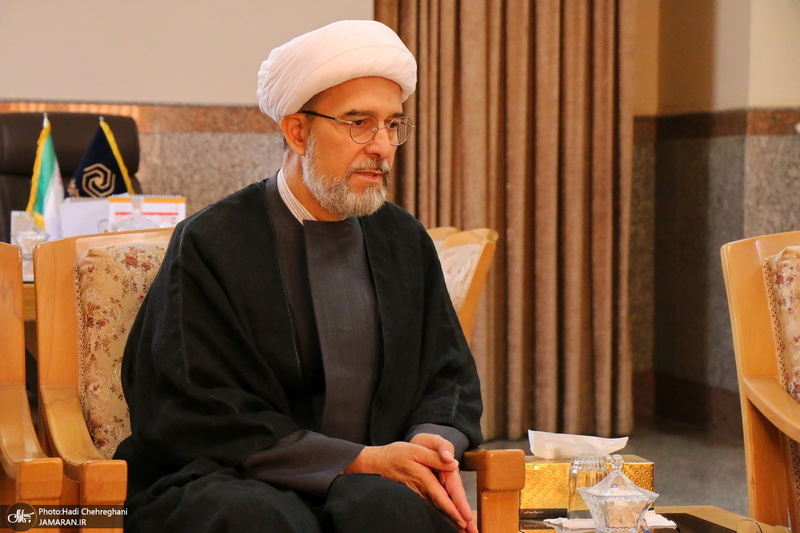 اندیشه های اخلاقی امام خمینی در شرح حدیث جنود عقل و جهل - فاطمه طباطبایی