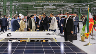 افتتاح بزرگترین خط تولید پنل‌های خورشیدی کشور در خمین با حضور رئیسی