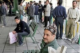 12 هزار جوان تحصیلکرده دانشگاهی جویای کار در استان زنجان وجود دارد