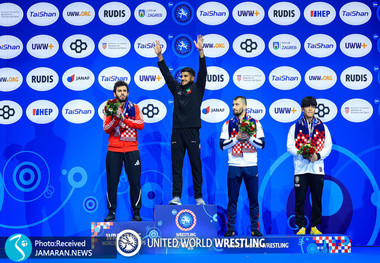 کشتی فرنگی قهرمانی جهان| وعده طلای فرخی به مادر عملی شد/ طلای امین مثل آب خوردن بود