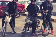 تصاویر/ نخستین مسابقه دوچرخه سواری بانوان در عربستان