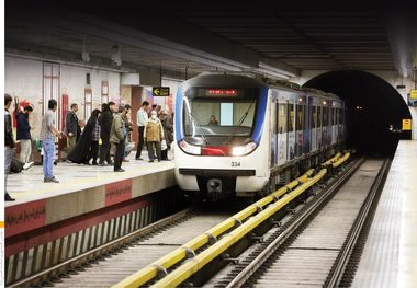 تعطیلی موقت چند ایستگاه‌ مترو تهران در روز ارتش ( ۲۹ فروردین ۱۴۰۴)