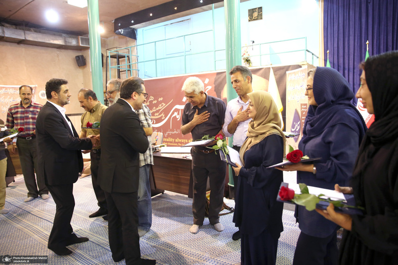 ورکشاپ نقطه عطف در حسینیه جماران