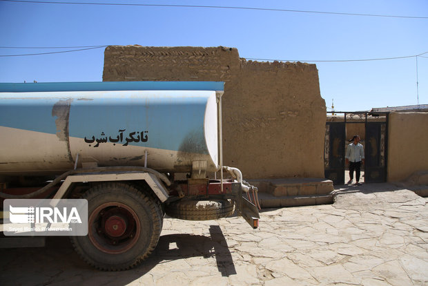 اهالی ۴۲ روستای خراسان شمالی با تانکر آبرسانی می‌شوند