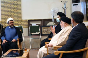 دیدار سرپرست موسسه تنظیم و نشر آثار امام خمینی(ره) با نماینده آیت الله العظمی سیستانی در قم / شهرستانی