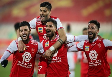 تمرن پرسپولیس در ورزشگاه آزادی پیش از اعزام به قطر
