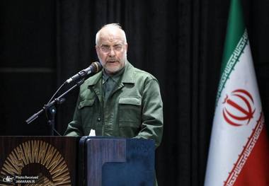 قالیباف: فاصله از فرهنگ جهاد و شهادت باعث چالش‌ها و ناکارآمدی‌ها شده است/ در جنگ 12 روزه، مردم با هر گرایش سیاسی و هر سلیقه‌ای همه گلایه‌مندی‌ها را کنار گذاشتند و پای نظام و کشور خود ایستادند/ مهم‌تر از ساختن موشک، ساختن اعتماد ملی در جامعه برای همیشه بود