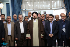 دیدار اعضای هیات مدیره مناطق گازرسانی شهر تهران با سید حسن خمینی