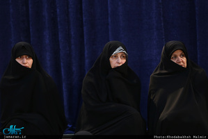 مراسم احیاء شب بیست و یکم ماه مبارک رمضان درحرم مطهر امام خمینی (س) /2