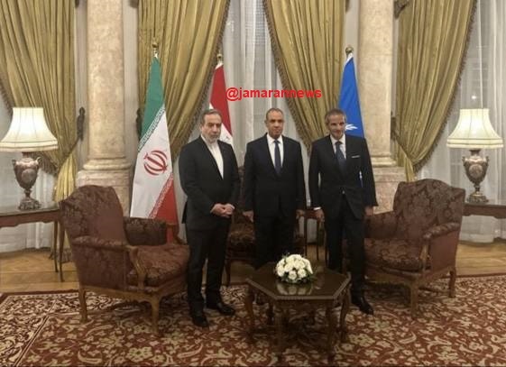 اولین عکس از دیدار امروز گروسی با عراقچی در مصر