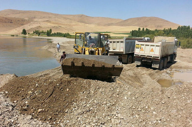معدن شن وماسه رودخانه ای بردول پارسیان منع فنی ندارد