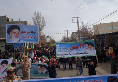 مردم چاراویماق در راهپیمایی 22 بهمن عزت ملی را نشان دادند