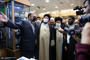 افتتاح نمایشگاه حضور صد ساله خورشید -2