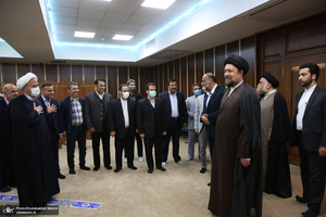 دیدار نوروزی سید حسن خمینی با کارکنان موسسه تنظیم و نشر آثار امام خمینی (س)