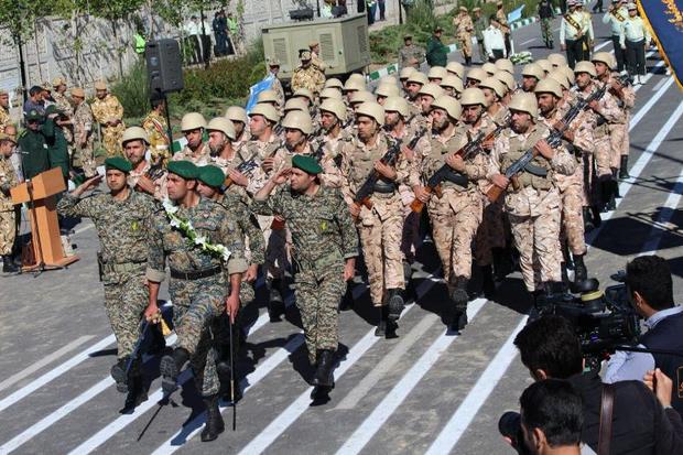 شکوه و اقتدار رزمندگان عاشورایی در ایران کوچک