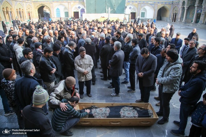 مراسم تشییع و خاکسپاری پدر دکتر جوادی یگانه