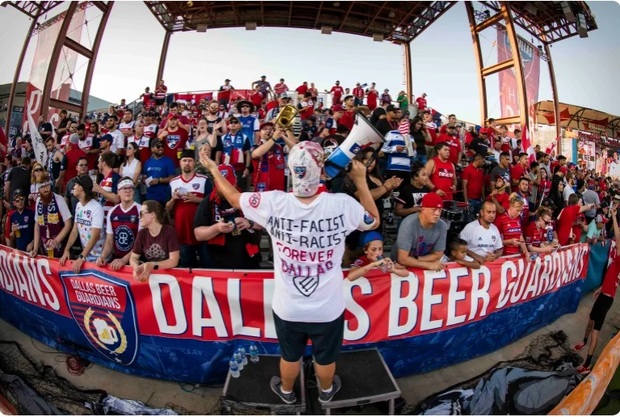 «آنتیفا»؛سازمان چپ‌گرای مخفی آمریکایی که ترامپ و راست افراطی از آن می ترسند