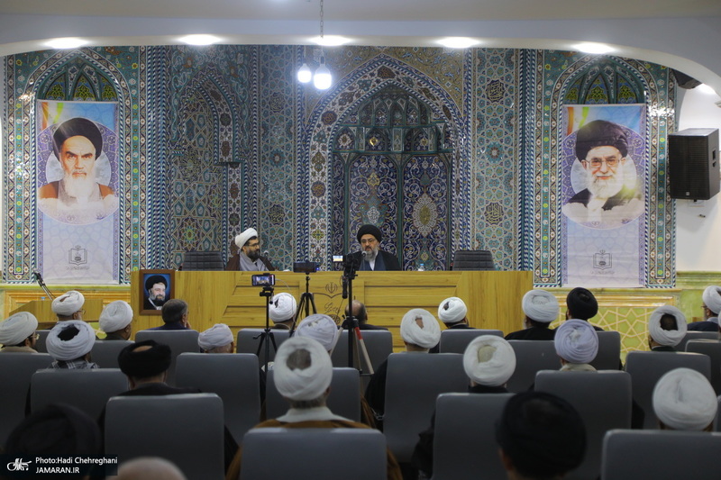 نشست علمی با موضوع  مواجهات انتقادی امام خمینی (س) با علم اصول در دوره معاصر