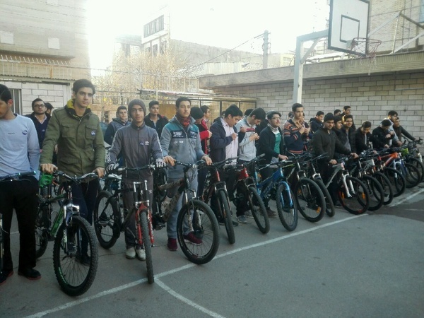 برگزاری مسابقات دوچرخه سواری مدارس استان قزوین