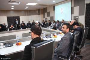 حضور سید حسن خمینی در گردهمایی علمی به مناسبت هفته پژوهش در پژوهشکده امام خمینی(س) و انقلاب اسلامی