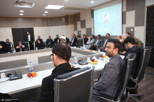 حضور سید حسن خمینی در گردهمایی علمی به مناسبت هفته پژوهش در پژوهشکده امام خمینی(س) و انقلاب اسلامی