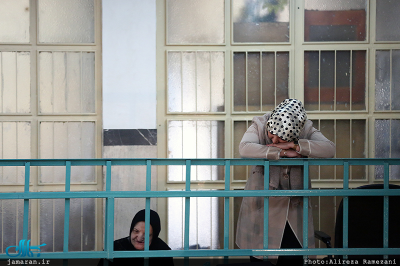 مراسم وداع با پیکر آیت الله هاشمی رفسنجانی(ره) در حسینیه جماران-13