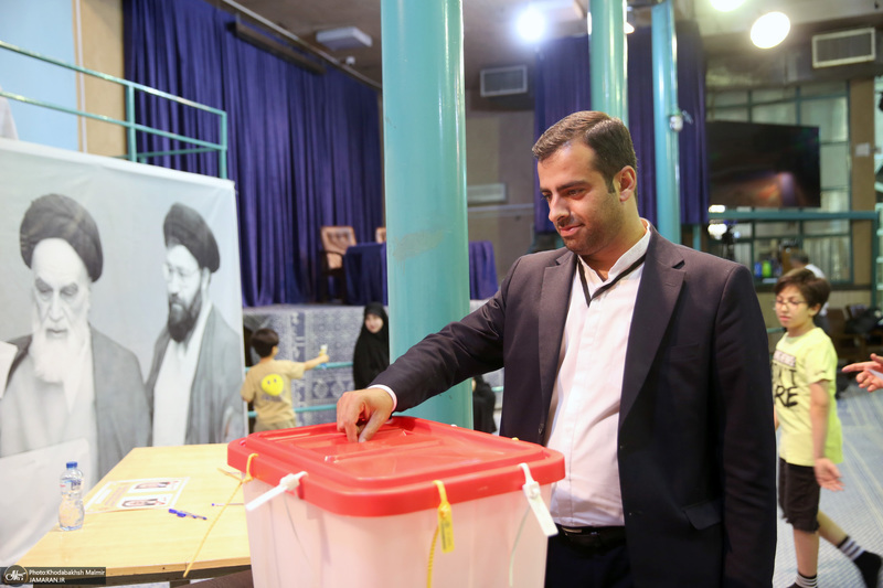 مرحله دوم انتخابات ریاست جمهوری چهاردهم در حسینیه جماران - 8