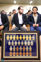 دیدار دانشجویان بسیجی مدال‌آور دانشگاه شریف با رهبر معظم انقلاب 