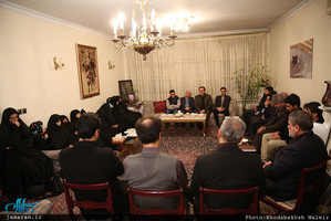 حضور شخصیت های علمی، فرهنگی و سیاسی در منزل آیت الله هاشمی رفسنجانی(ره)