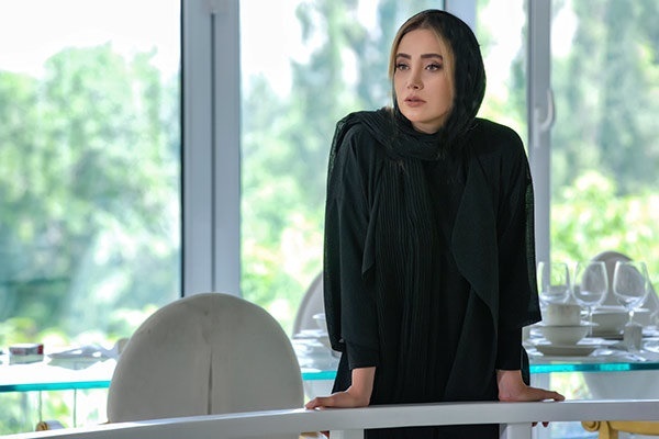 خانم بازیگر با چهره متفاوت + عکس
