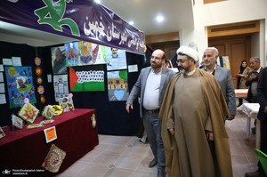 آئین افتتاح سومین هفته فرهنگی «بر آستان آفتاب» در بیت تاریخی امام